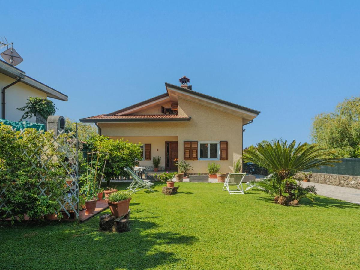 Apartment Emiliano By Interhome Marina di Massa Exterior photo